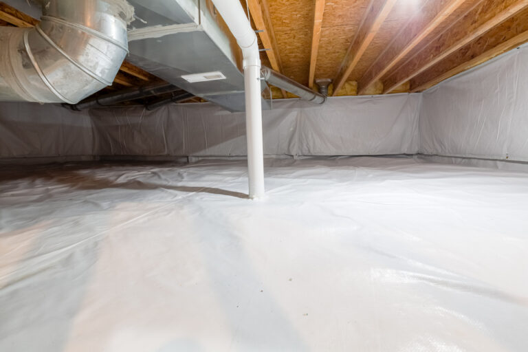 crawl-space-fully-encapsulated-with-thermoregulatory-blankets